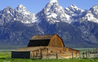 1024px Barns grand tetons