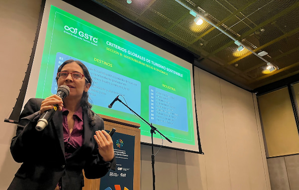 Natalia en Cumbre de sostenibilidad